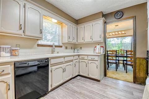 1818 N Logan Dr, Norman, OK 73069 photo 11