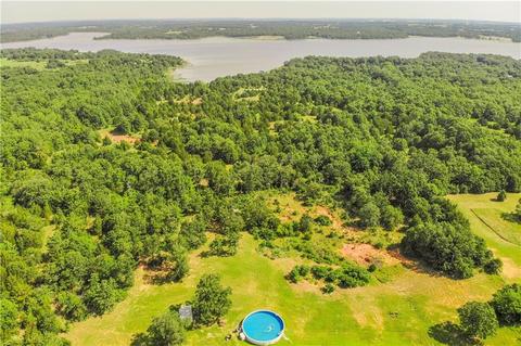 404 Warrior Rd, Mcloud, OK 74851 photo 3