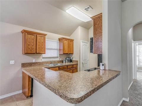 20669 Frontier Pl, Harrah, OK 73045 photo 5