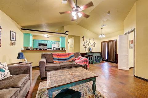 2140 Meench Dr, Moore, OK 73170 photo 7