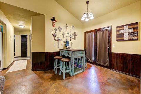 2140 Meench Dr, Moore, OK 73170 photo 9