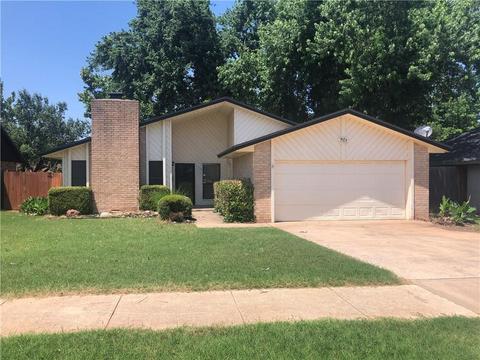 2825 Pheasant Run, Edmond, OK 73012 photo 1