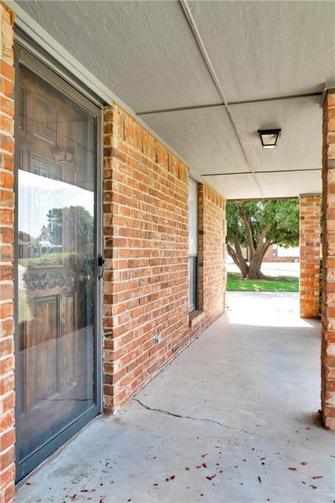 1016 Ruth Rd, Altus, OK 73521 photo 5