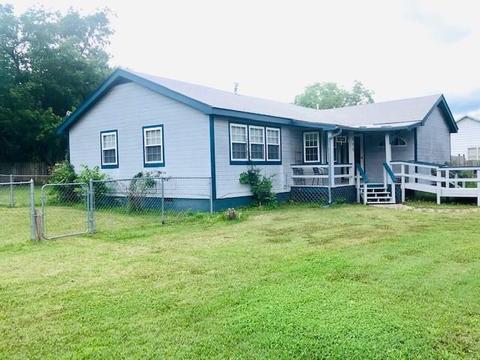 905 N Ayars St, Prague, OK 74864 photo 3