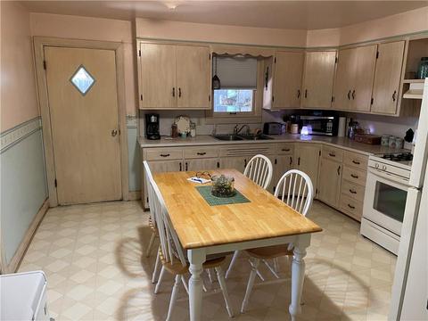 501 E 11th St, Chandler, OK 74834 photo 12