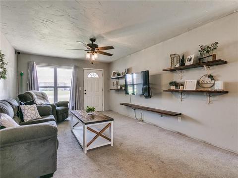 205 E Beech Ave, Yukon, OK 73099 photo 6