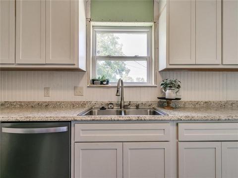205 E Beech Ave, Yukon, OK 73099 photo 18