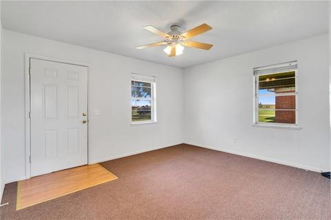 901 S Pine Ave, Erick, OK 73645 photo 5
