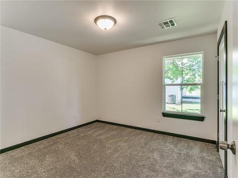 603 S Iowa Ave, Coyle, OK 73027 photo 17