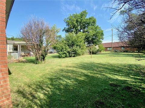929 E Sycamore Ave, Altus, OK 73521 photo 26