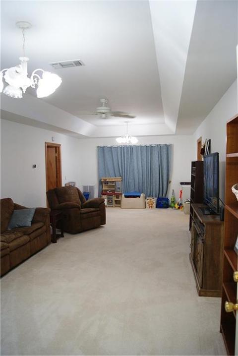 101 Red Bud Dr, Broken Bow, OK 74728 photo 7