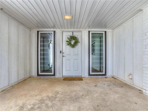 237 E Meade Dr, Yukon, OK 73099 photo 2