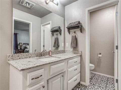237 E Meade Dr, Yukon, OK 73099 photo 23