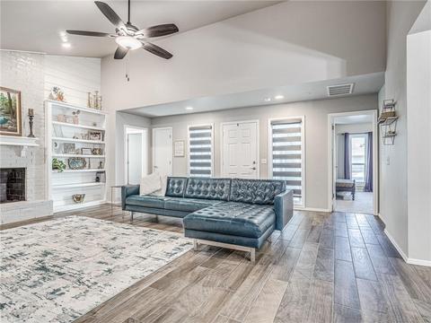 237 E Meade Dr, Yukon, OK 73099 photo 5