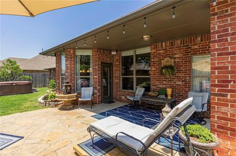 2224 Oak Dr, Moore, OK 73170 photo 7