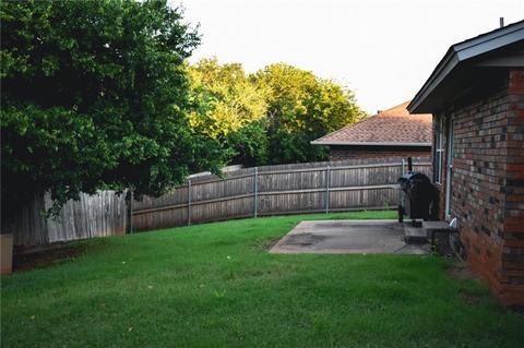1104 David Rd, Moore, OK 73160 photo 3