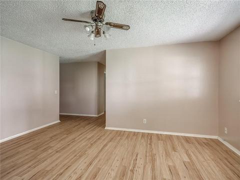 212 E Beam Dr, Yukon, OK 73099 photo 12