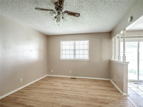212 E Beam Dr, Yukon, OK 73099 photo 9