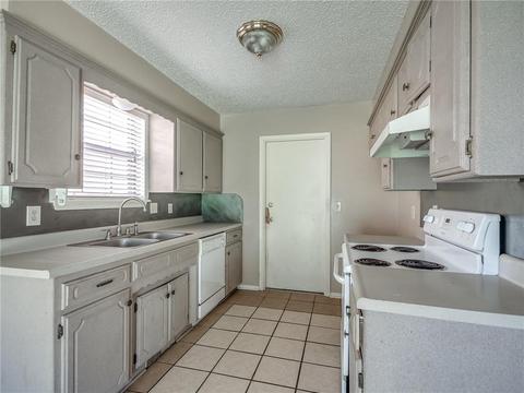 212 E Beam Dr, Yukon, OK 73099 photo 13