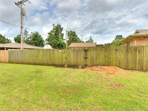 1074 N Hampton Rd, Harrah, OK 73045 photo 5