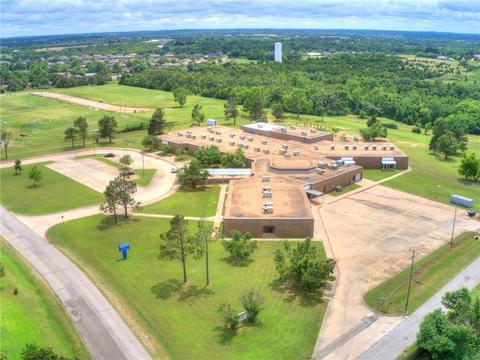 1074 N Hampton Rd, Harrah, OK 73045 photo 31