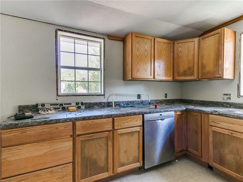 514 E 8th St, Chandler, OK 74834 photo 16