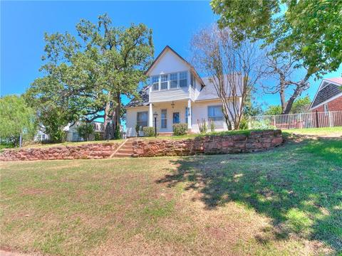514 E 8th St, Chandler, OK 74834 photo 6