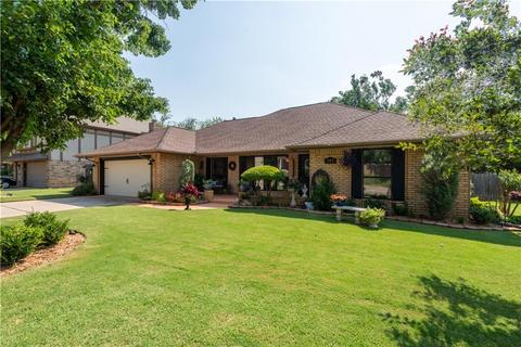 345 E Platt Dr, Yukon, OK 73099 photo 2
