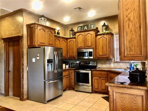 1635 E Rock Creek Rd, Tuttle, OK 73089 photo 9