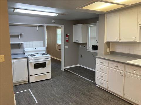 4810 N Asbury Ave, Bethany, OK 73008 photo 4