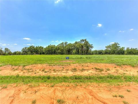 2911 Charlottes Way Cir, Blanchard, OK 73010