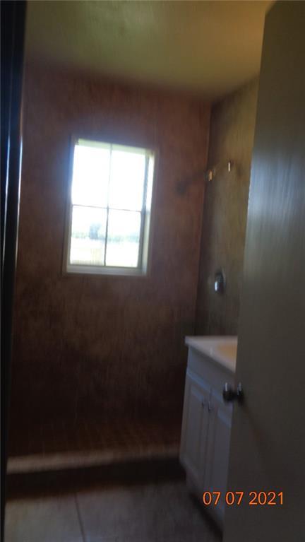 1124 E Chestnut St, Altus, OK 73521 photo 10