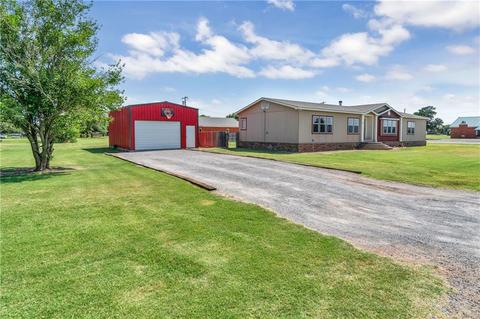 218 W Main St, Willow, OK 73673 photo 4