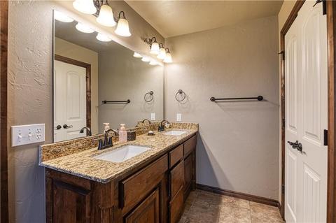 21039 E 1120 Rd, Foss, OK 73647 photo 15