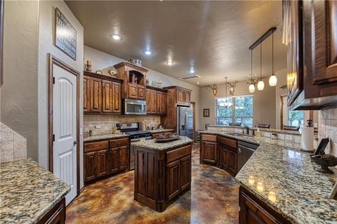 21039 E 1120 Rd, Foss, OK 73647 photo 7