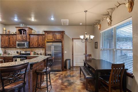 21039 E 1120 Rd, Foss, OK 73647 photo 8