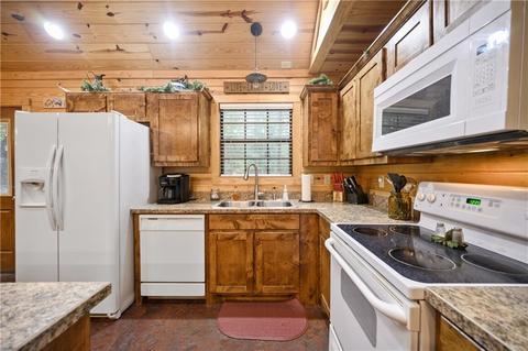 209 Ebb Tide Rd, Broken Bow, OK 74728 photo 8