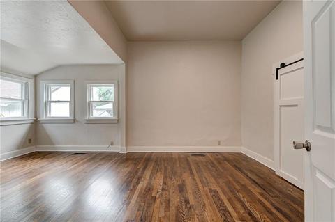 1013 E Harrison Ave, Guthrie, OK 73044 photo 9