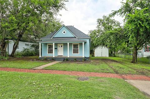 1013 E Harrison Ave, Guthrie, OK 73044 photo 2
