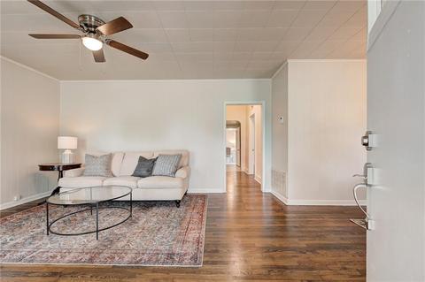 1013 E Harrison Ave, Guthrie, OK 73044 photo 3