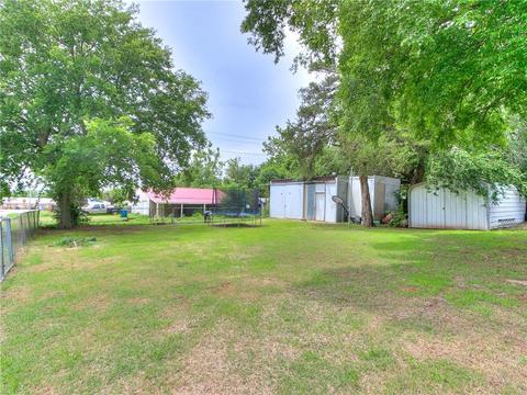 622 E 4th St, Chandler, OK 74834 photo 5