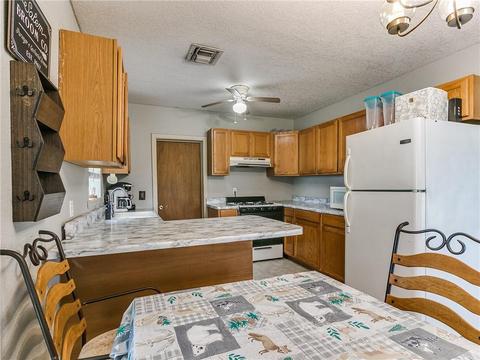 622 E 4th St, Chandler, OK 74834 photo 19
