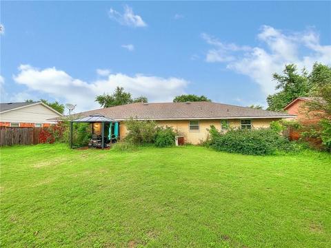 1109 Villa Dr, Watonga, OK 73772 photo 9