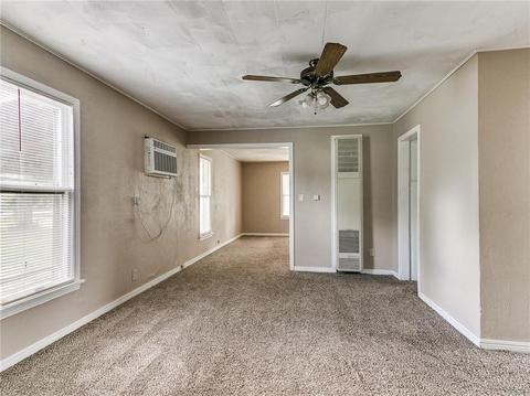 305 S Oak St, Crescent, OK 73028 photo 13