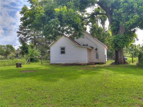 305 S Oak St, Crescent, OK 73028 photo 5
