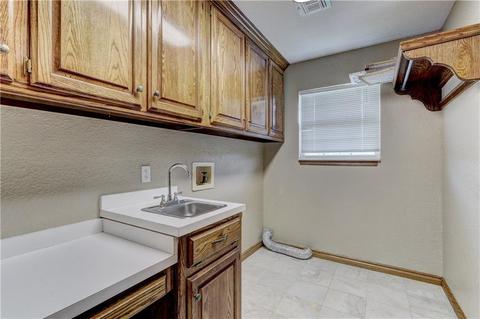 3315 S Sooner Rd, Moore, OK 73165 photo 23