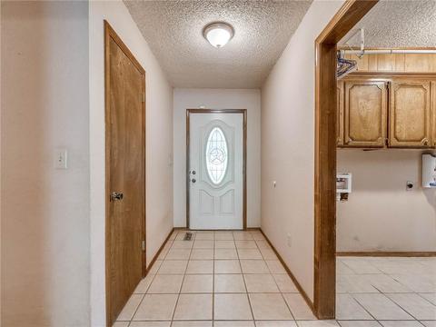 7 Horseshoe Ln, Mcloud, OK 74851 photo 4