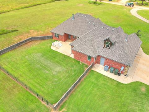 8815 Rolling Meadows Dr, Guthrie, OK 73044 photo 4