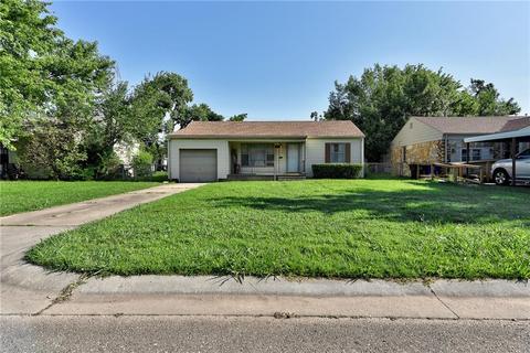 105 E Haddock St, Norman, OK 73069 photo 33