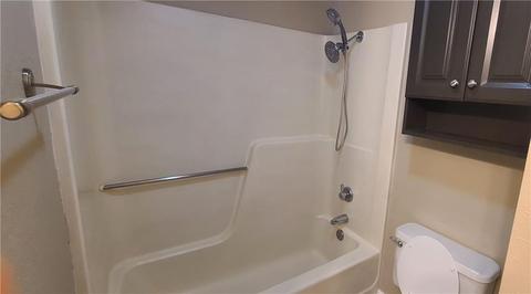 2138 Goodrich Dr, Moore, OK 73170 photo 8